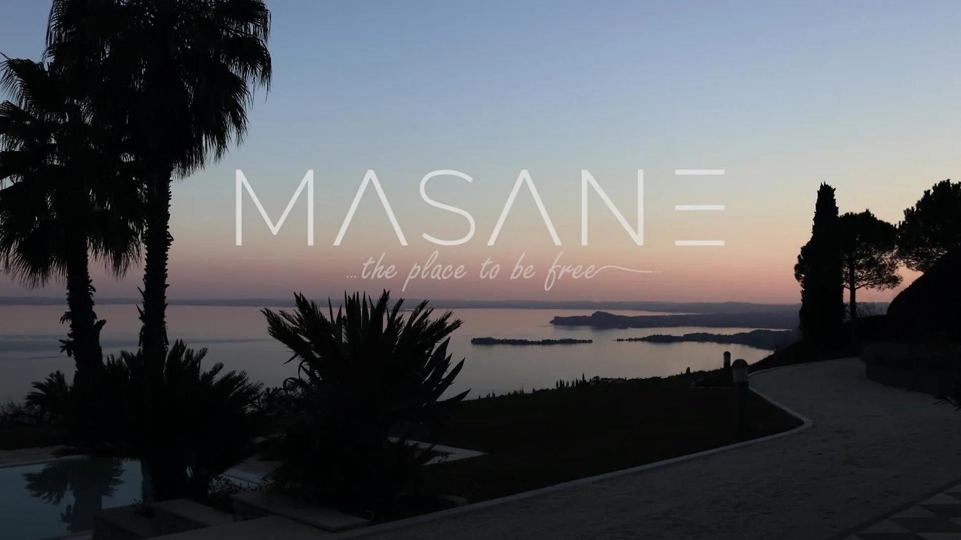 ヴィラ トスコラーノ・マデルノ Masane - Hideaway With A Private Parkヴィラ